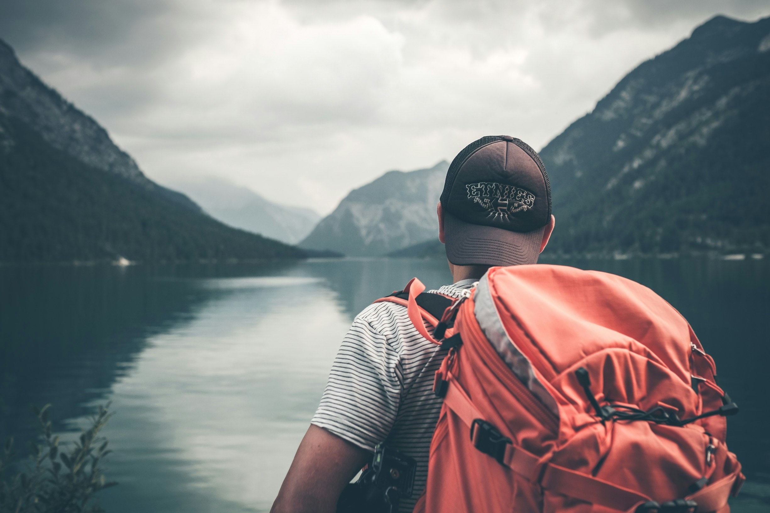 Offline-First Travel Guide